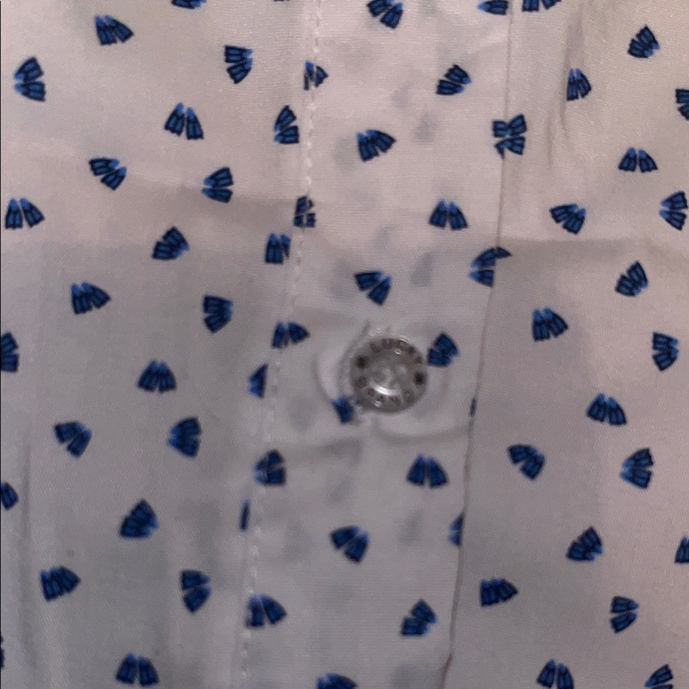 🏳️‍🌈 Lucky Brand White Shirt with Blue Dots - Picture 5 of 9